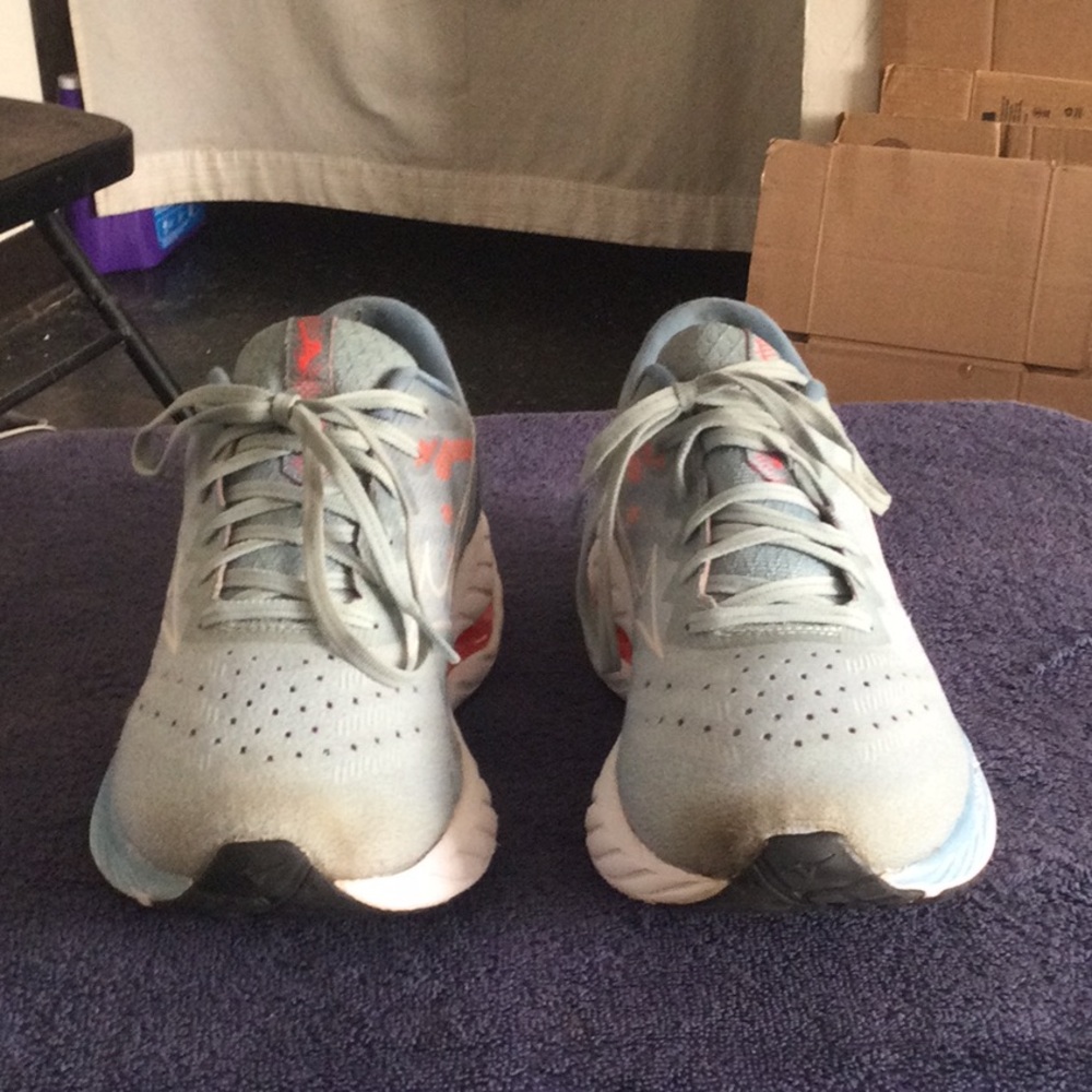 Light Blue Athletic Sneakers with Coral Accents